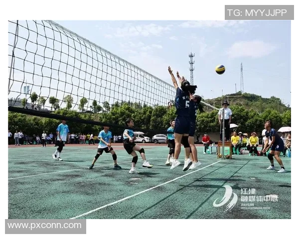 深圳排球队在杯赛中的灵活性展现与战术调整分析